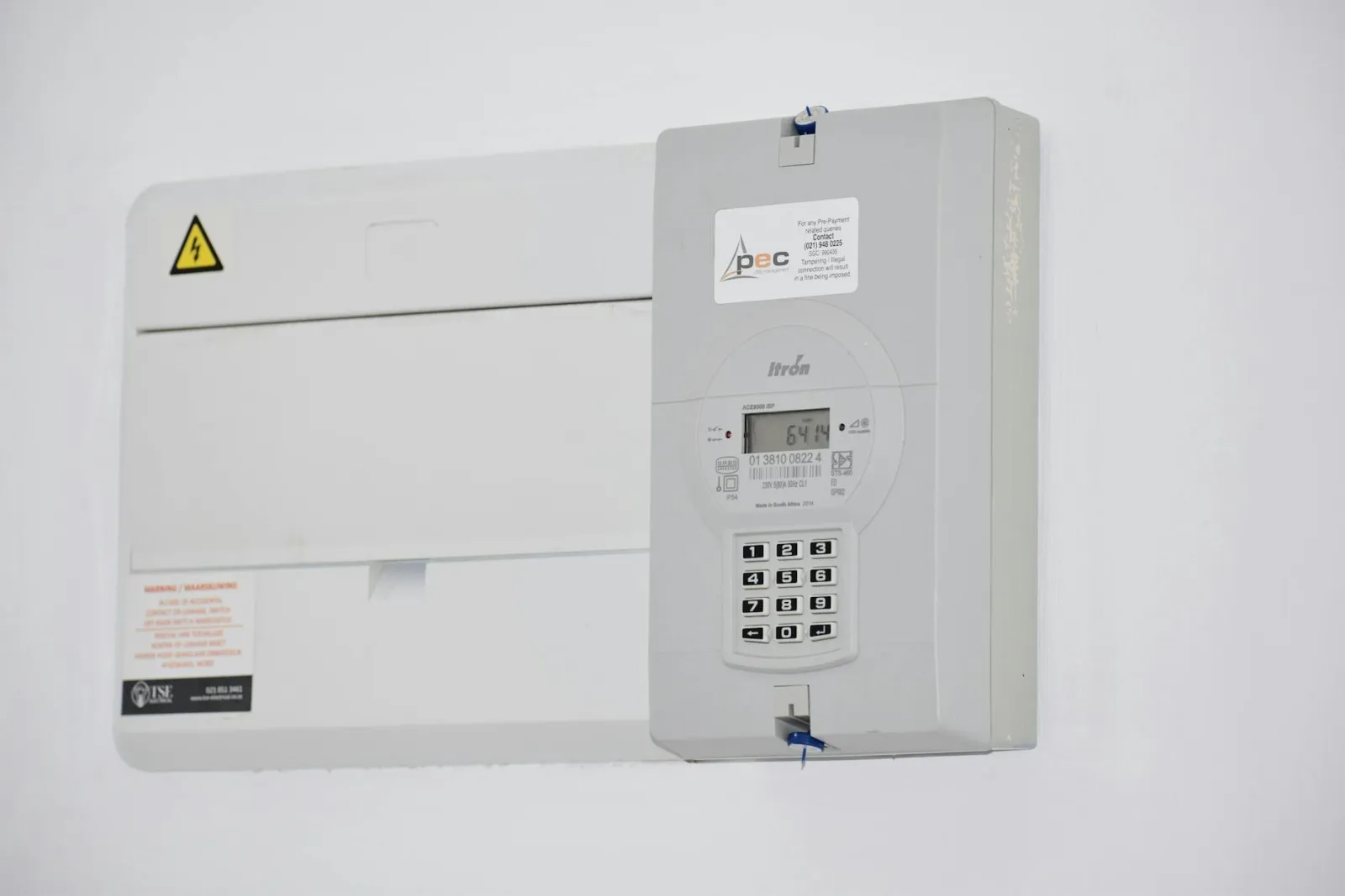 Zonnepanelen output meten: vermogen controleren